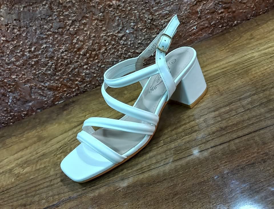 Sandal femmes demi talon